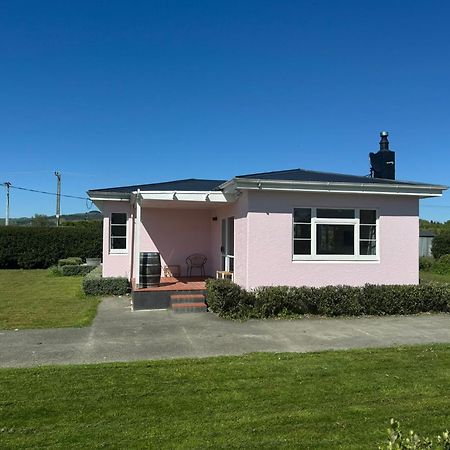 The Pink House Vila Havelock North Exterior foto